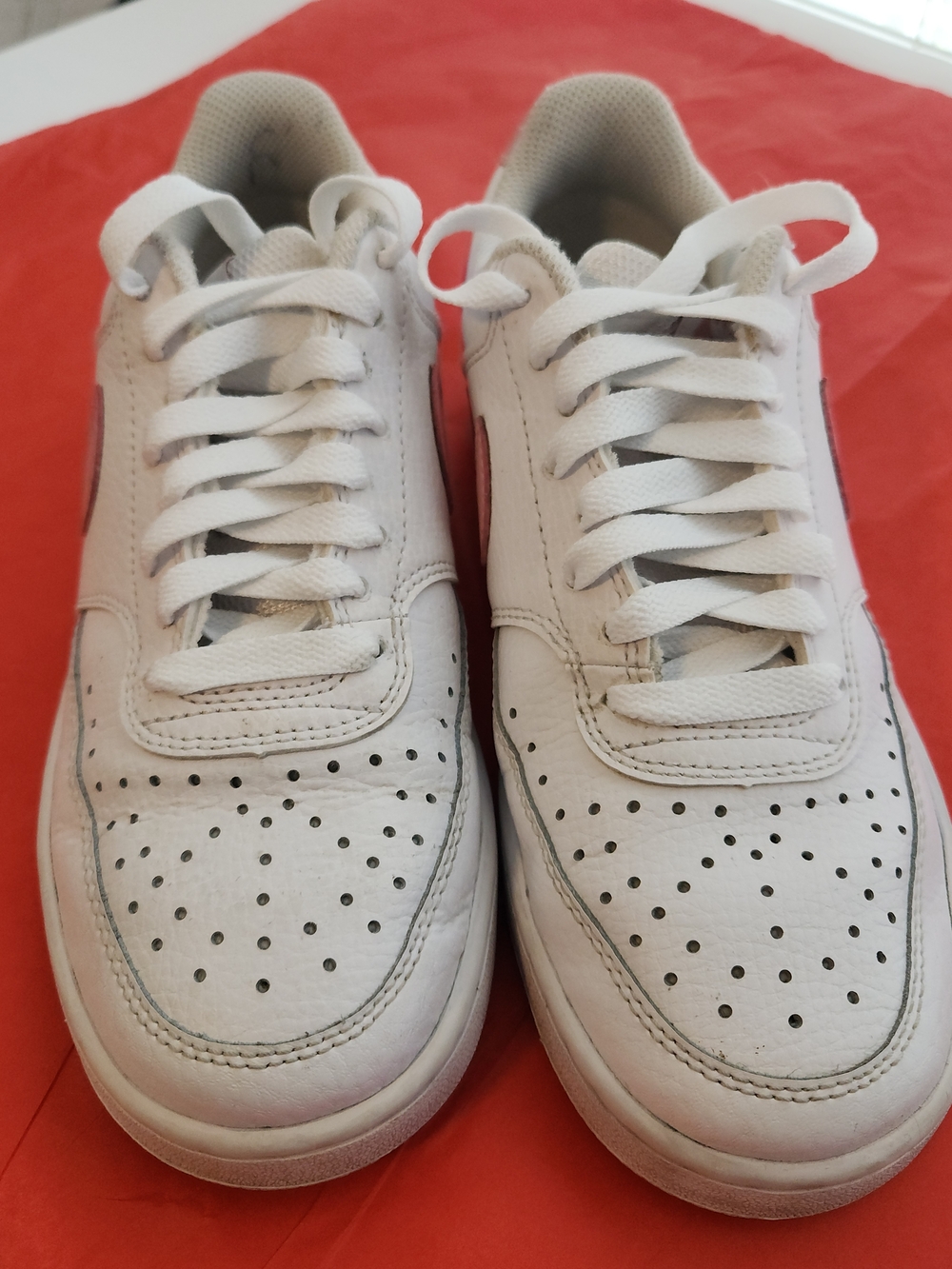 Nike Court Vision Low Sneakers Women’s Size 6.0 White Pink Casual Trendy - Picture 9 of 13